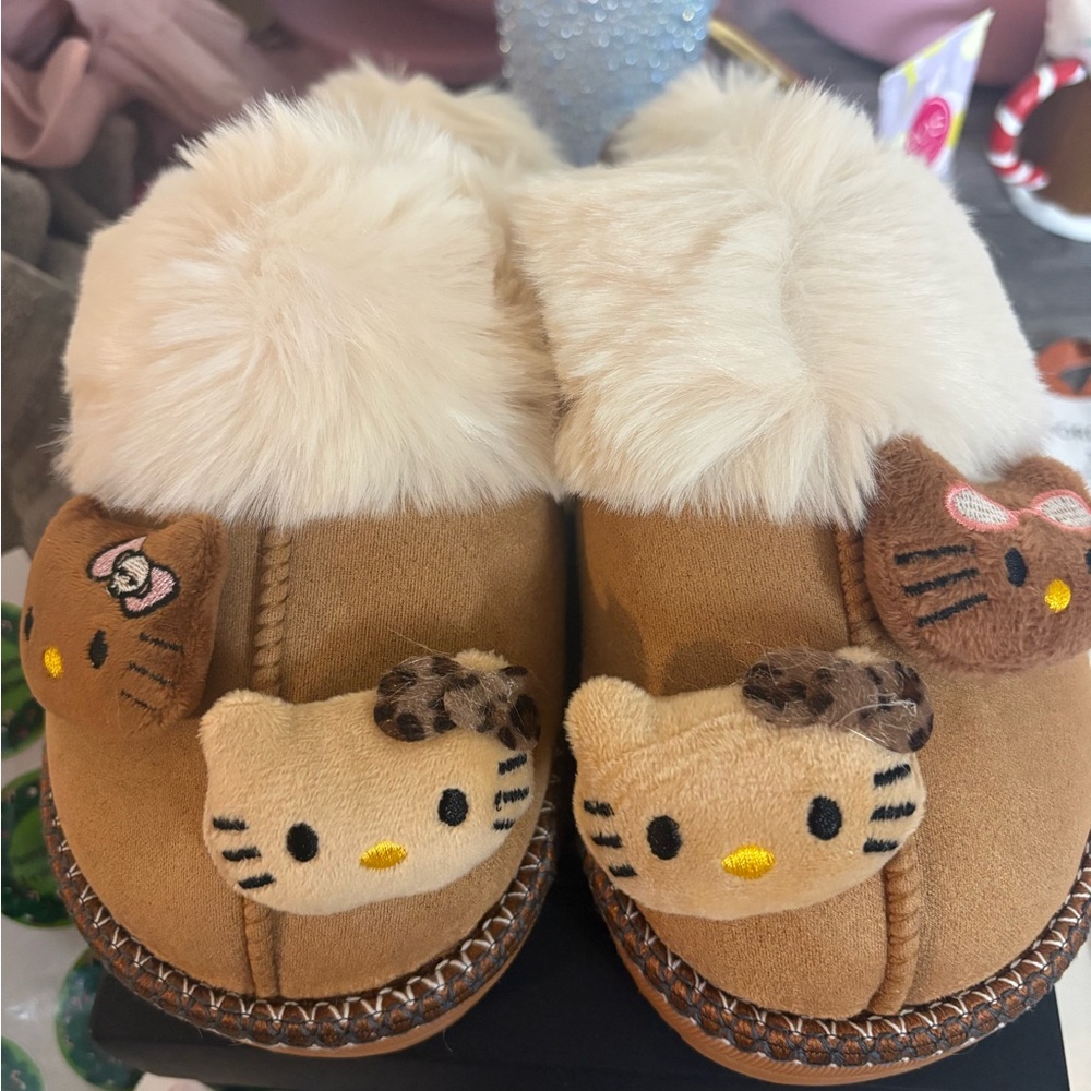 Hello Kitty Brown and Cream Slippers